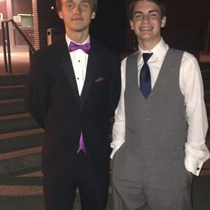 Meet your Posher, Logan